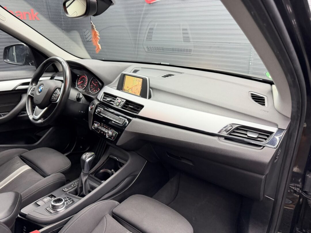 BMW X1 XDRIVE25d 2.0 Diesel, Navigatie, Cutie Automata, An 2017