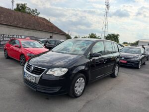 VOLKSWAGEN TOURAN 1.9 Diesel, Cutie Manuala, Navigatie, An 2007