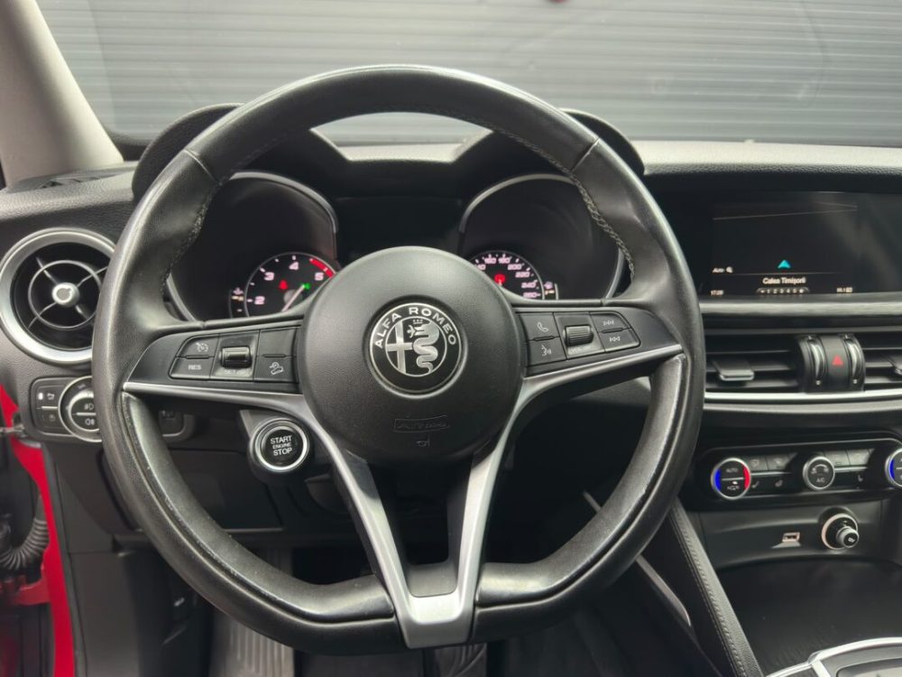 alfa-romeo-stelvio-2-2-diesel-4x4-navigatie-cutie-automat-an-2017-copie