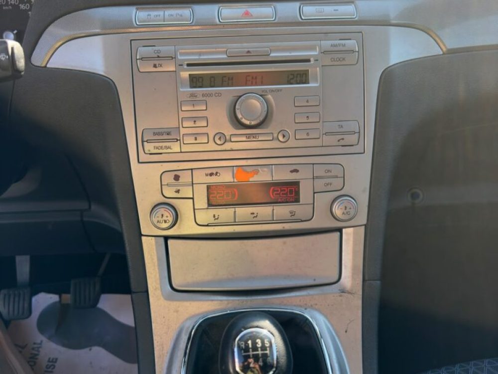 audi-a3-1-6-benzina-cutie-manuala-an-2009-copie
