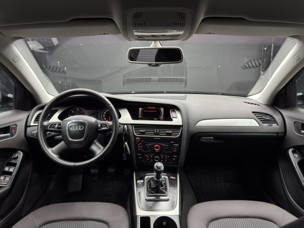 audi-a4-2-0-diesel-cutie-automata-an-2011-copie