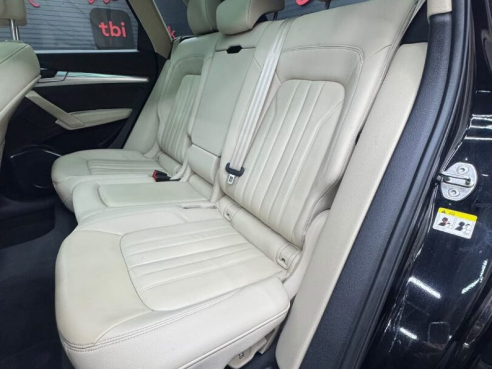 audi-q5-2-0-benzina-automat-navigatie-tavan-panoramic-copie