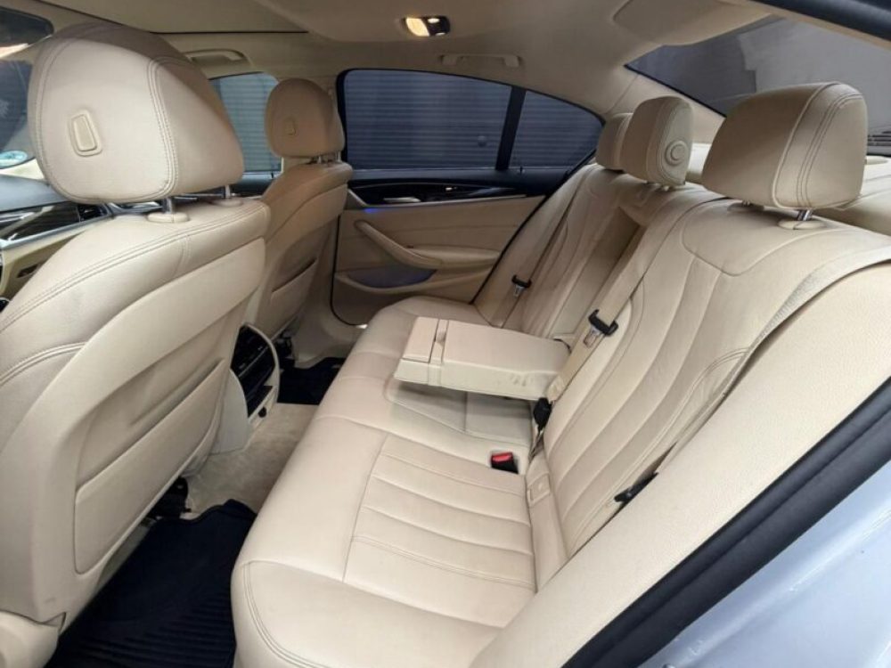 bmw-530e-2-0-hibrid-plug-in-iperformance-navigatie-an-2018