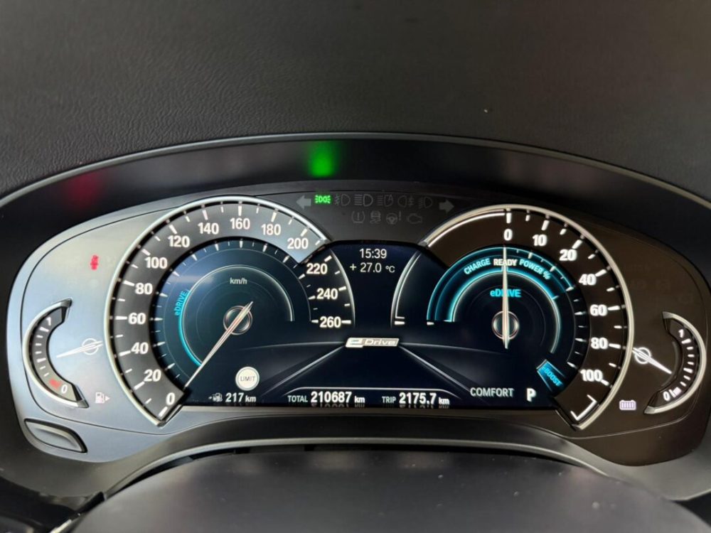 bmw-530e-2-0-hibrid-plug-in-iperformance-navigatie-an-2018