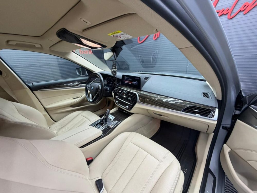 bmw-530e-2-0-hibrid-plug-in-iperformance-navigatie-an-2018