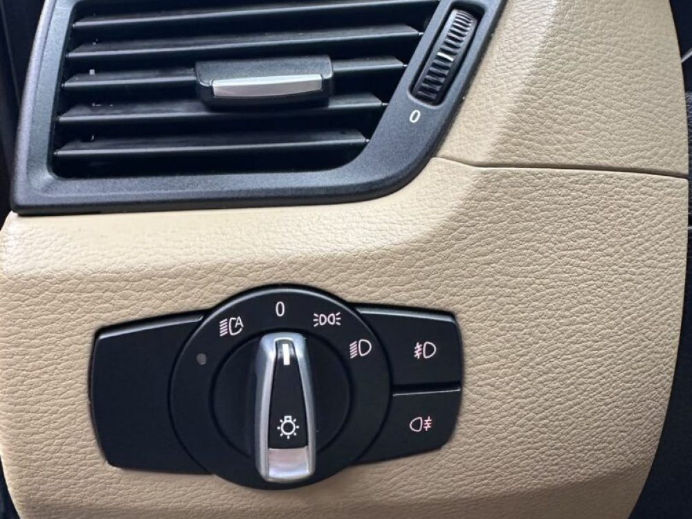 bmw-x1-xdrive25d-2-0-diesel-navigatie-cutie-automata-an-2017-copie