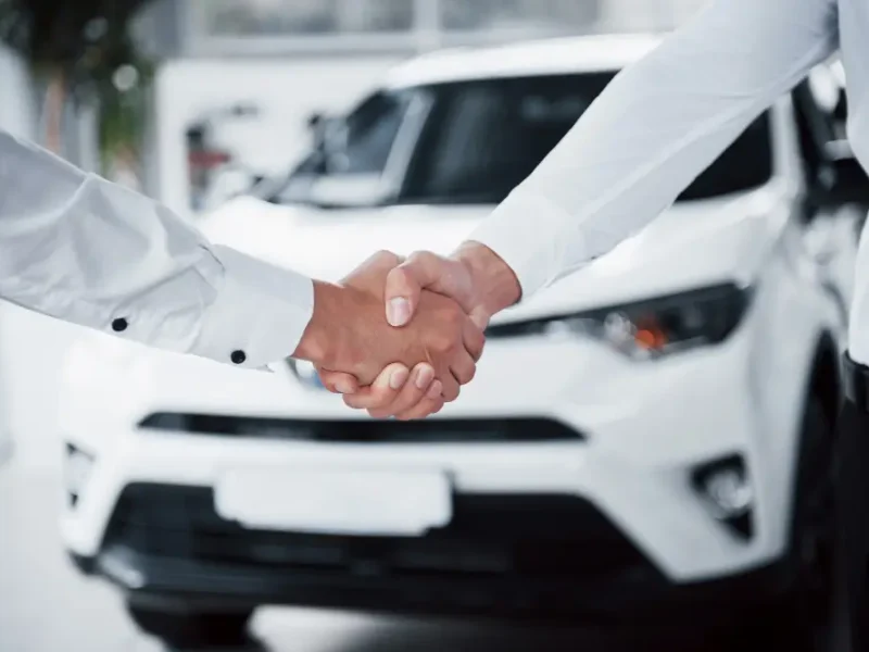 cum-alegi-parcul-auto-potrivit-pentru-tine-6-beneficii-care-fac-diferenta-dintre-o-investitie-si-o-bataie-de-cap
