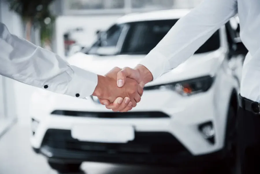 cum-alegi-parcul-auto-potrivit-pentru-tine-6-beneficii-care-fac-diferenta-dintre-o-investitie-si-o-bataie-de-cap