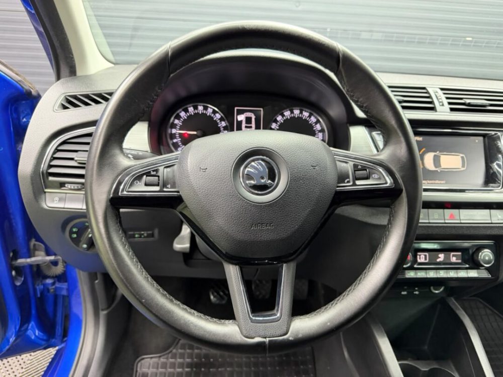 mercedes-benz-c-180-kompressor-cutie-automata-navigatie-an-2009-copie