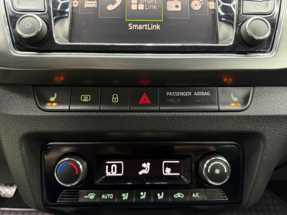 mercedes-benz-c-180-kompressor-cutie-automata-navigatie-an-2009-copie