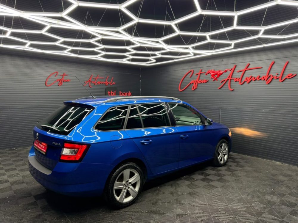 mercedes-benz-c-180-kompressor-cutie-automata-navigatie-an-2009-copie