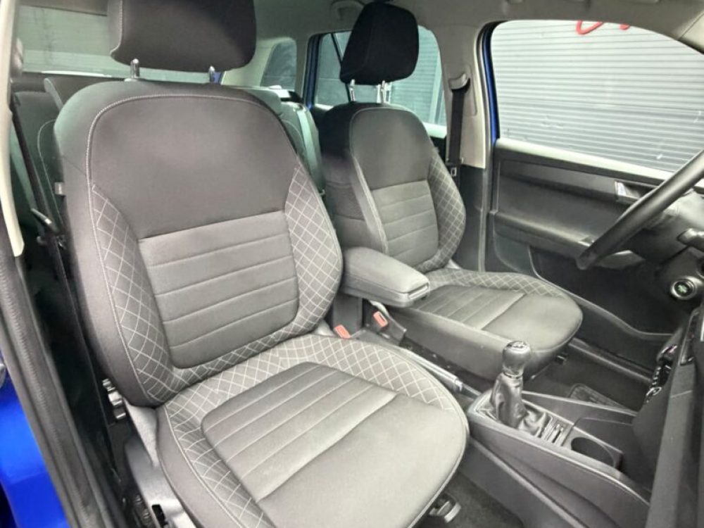 mercedes-benz-c-180-kompressor-cutie-automata-navigatie-an-2009-copie