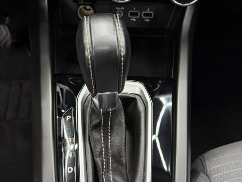 mercedes-benz-cla-180d-navigatie-cutie-manuala-an-2020-copie