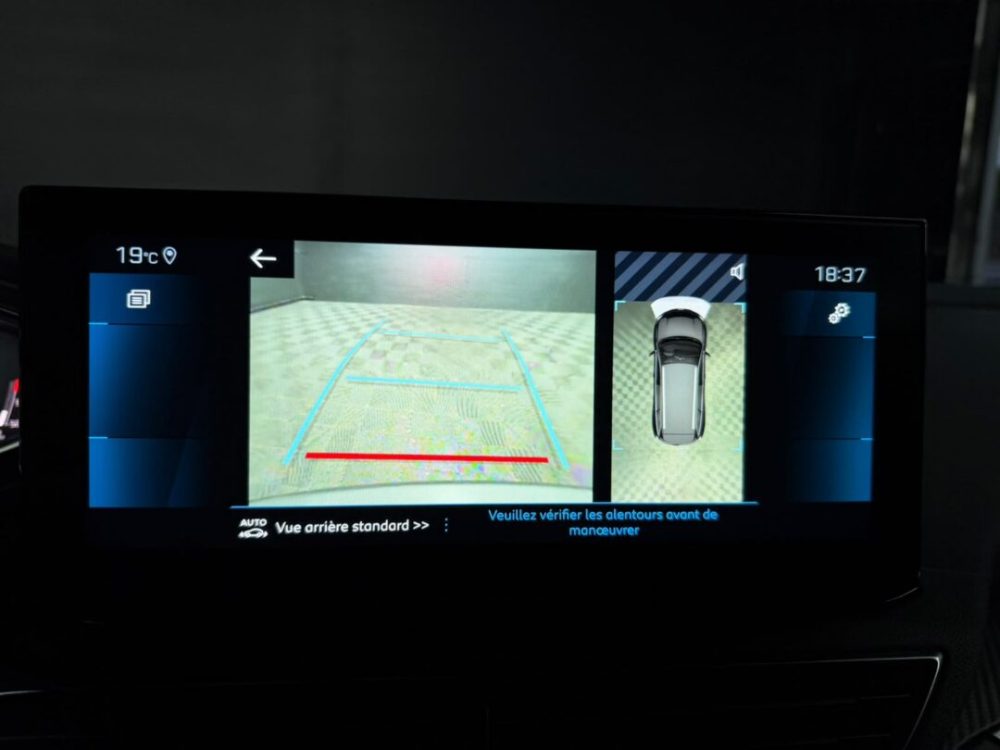 mercedes-benz-gla-200d-cutie-automata-navigatie-tva-deductibil-an-2023-copie