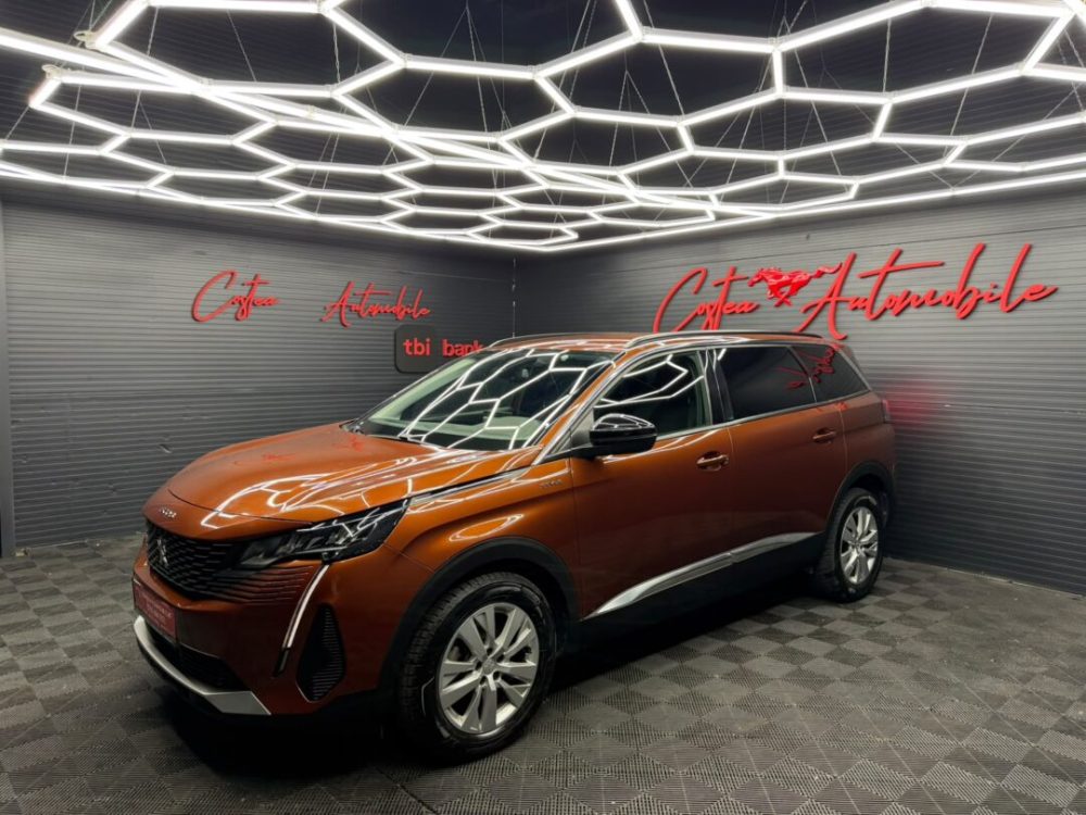 mercedes-benz-gla-200d-cutie-automata-navigatie-tva-deductibil-an-2023-copie
