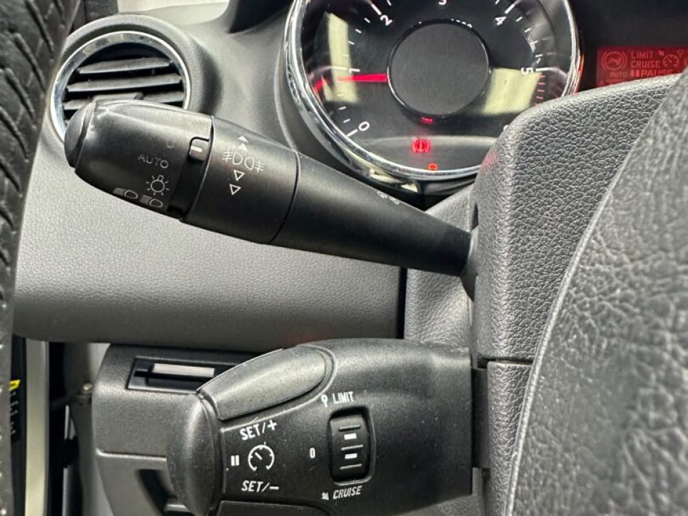 peugeot-5008-1-6-diesel-navigatie-7-locuri-an-2015-copie