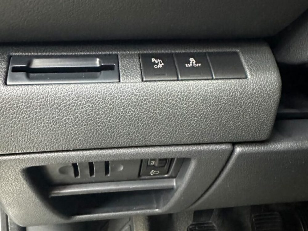 peugeot-5008-1-6-diesel-navigatie-7-locuri-an-2015-copie