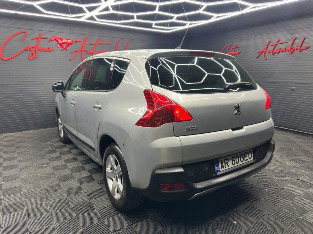 peugeot-5008-1-6-diesel-navigatie-7-locuri-an-2015-copie
