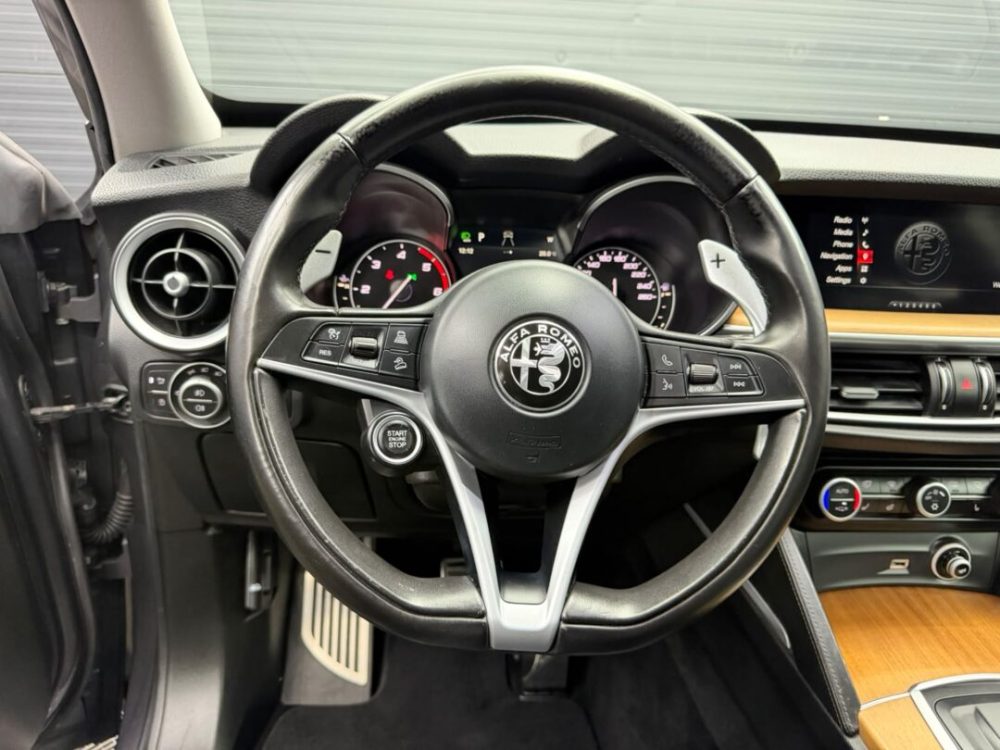volkswagen-tiguan-2-0-diesel-navigatie-cutie-manuala-an-2016-copie