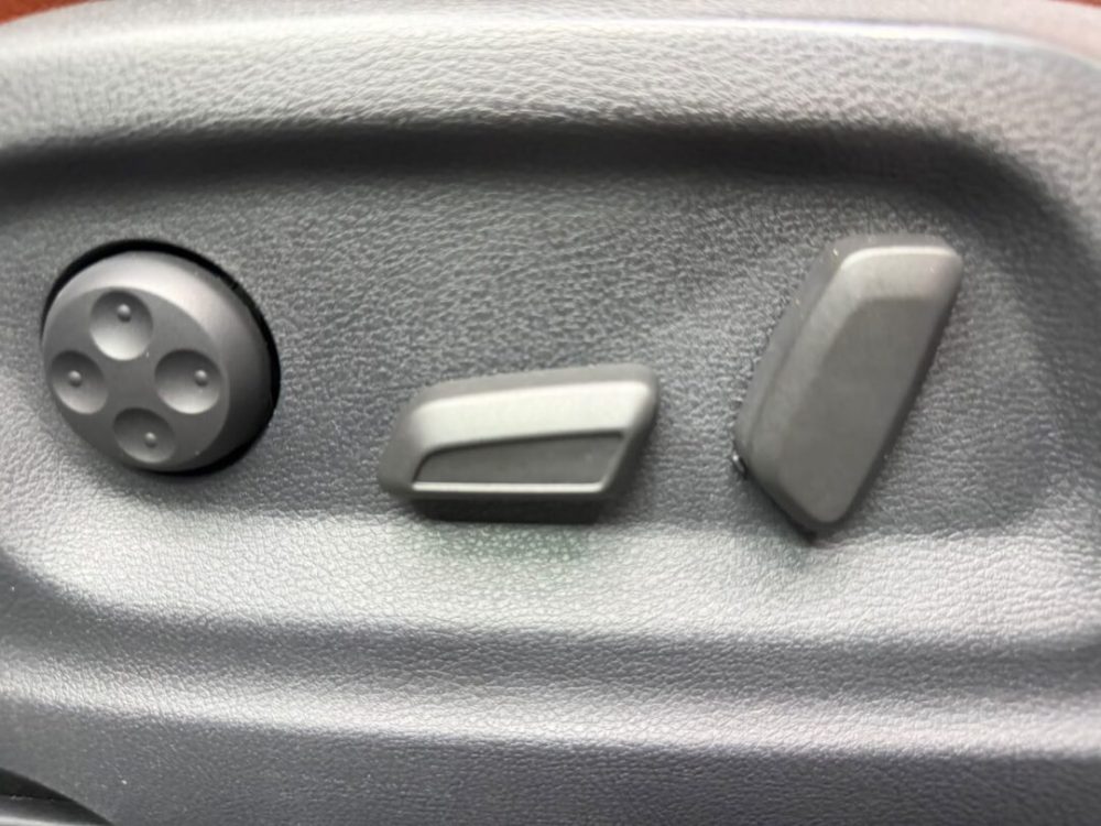 volkswagen-tiguan-2-0-diesel-navigatie-cutie-manuala-an-2016-copie