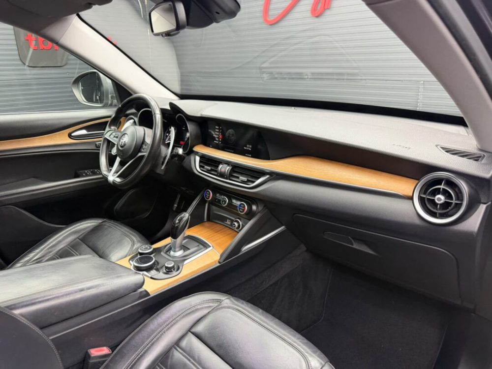 volkswagen-tiguan-2-0-diesel-navigatie-cutie-manuala-an-2016-copie