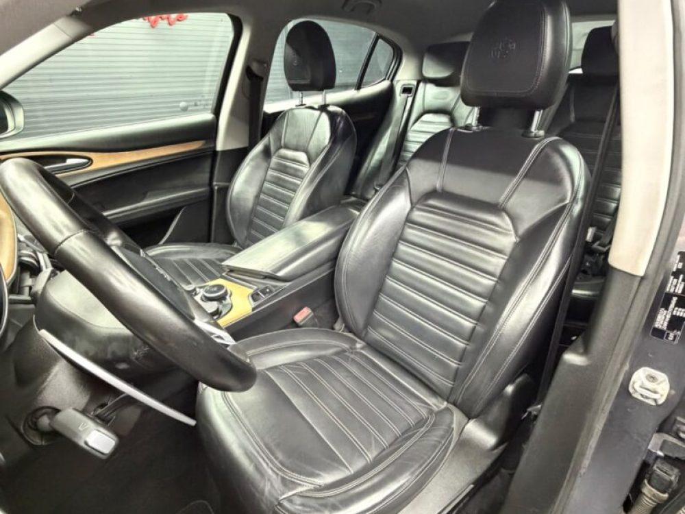 volkswagen-tiguan-2-0-diesel-navigatie-cutie-manuala-an-2016-copie